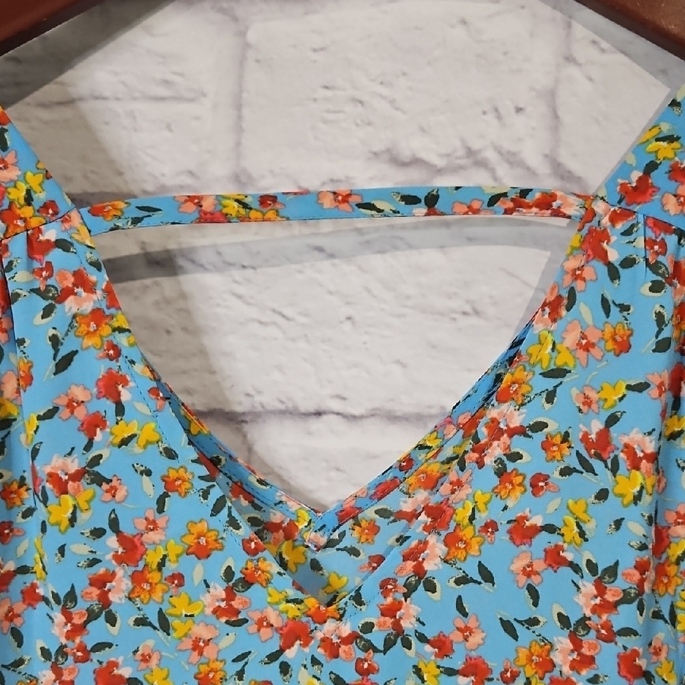 LOFT Multicolor Floral Ruffle Sleeve Blouse - Picture 7 of 7